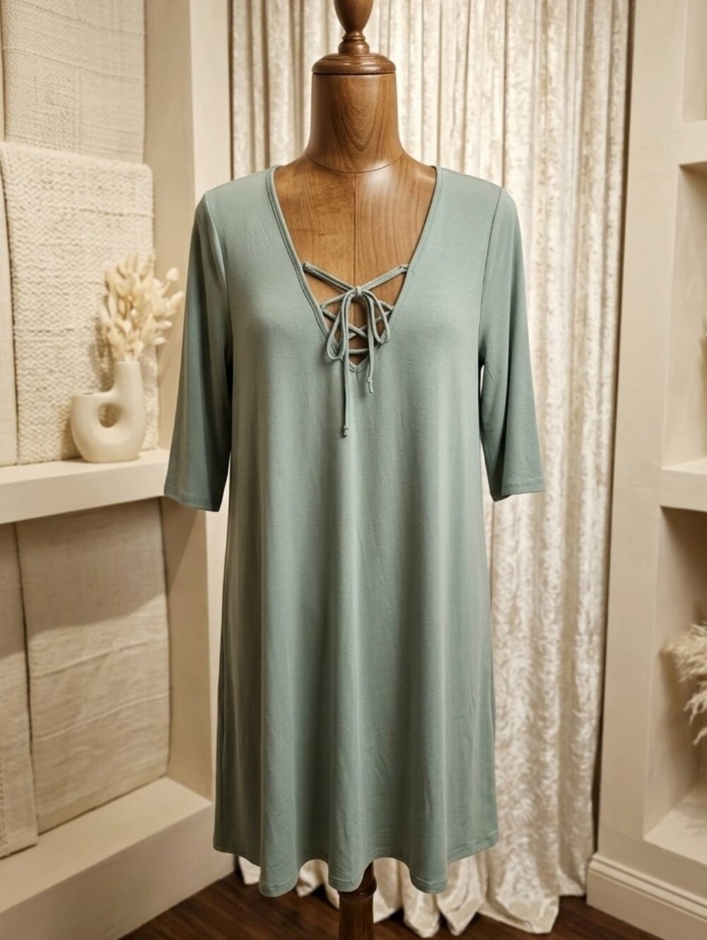 Ginger G Sage Green Lace-Up V-Neck Soft Midi Dress 3/4 Sleeve Large